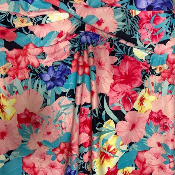 Womens Catalina floral tankini swimsuit top halter plus size flowy beach 3X - Picture 7 of 10